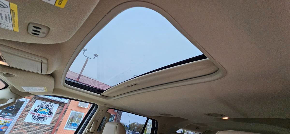 Used 2015 Ford Expedition EL Limited w/ Equipment Group 301A image 13