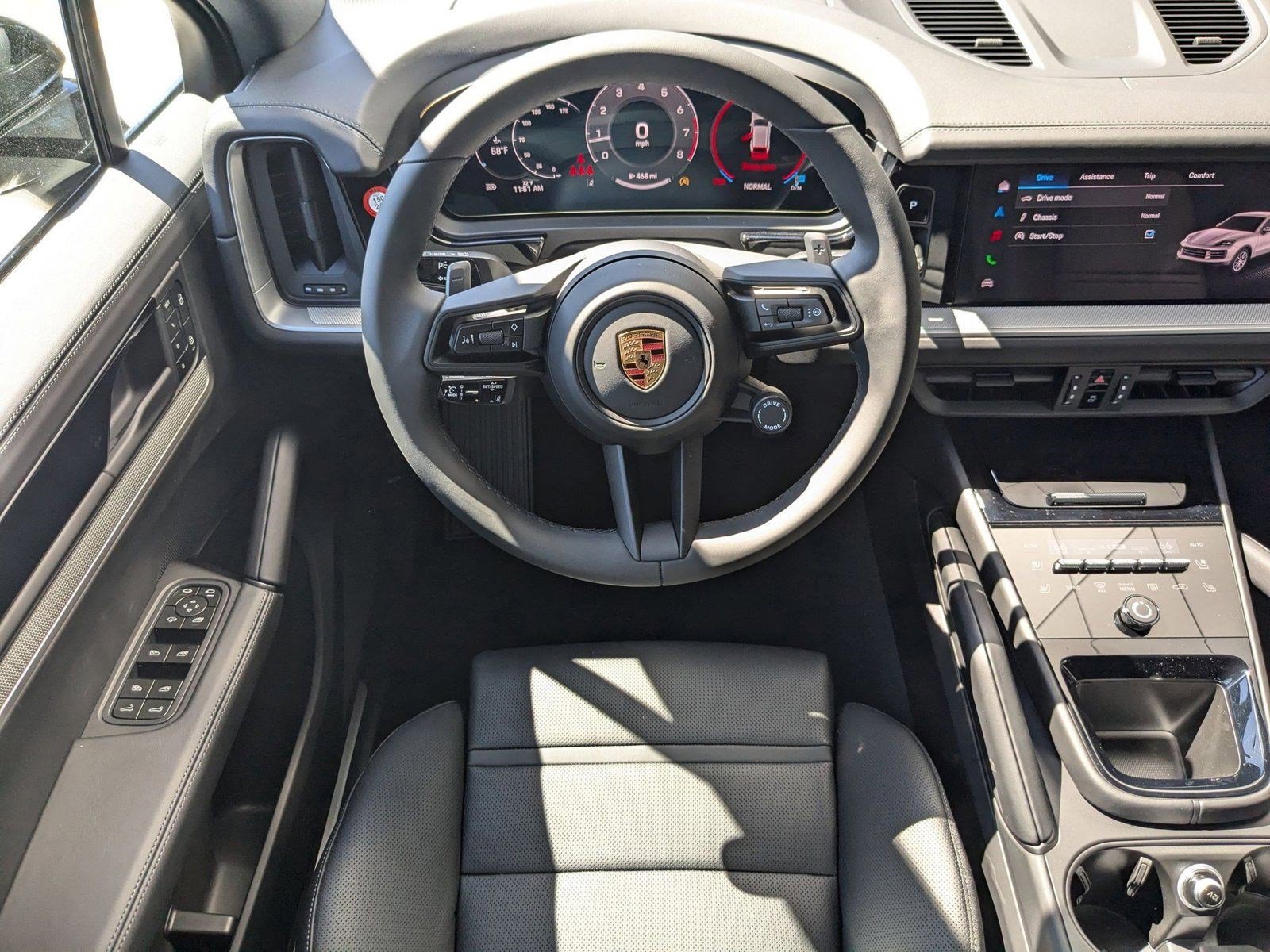 Certified 2025 Porsche Cayenne image 16