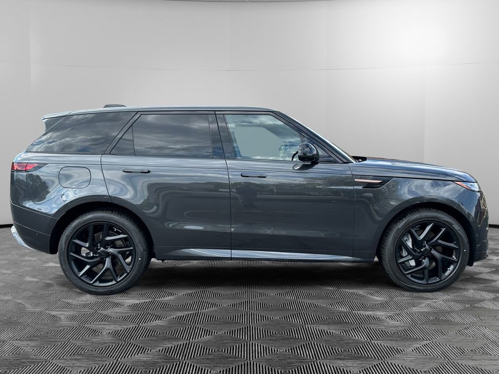 New 2026 Land Rover Range Rover Sport Dynamic SE AWD/4WD image 6
