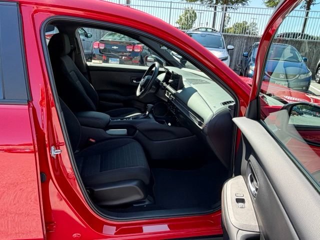 Certified 2026 Honda HR-V Sport image 27