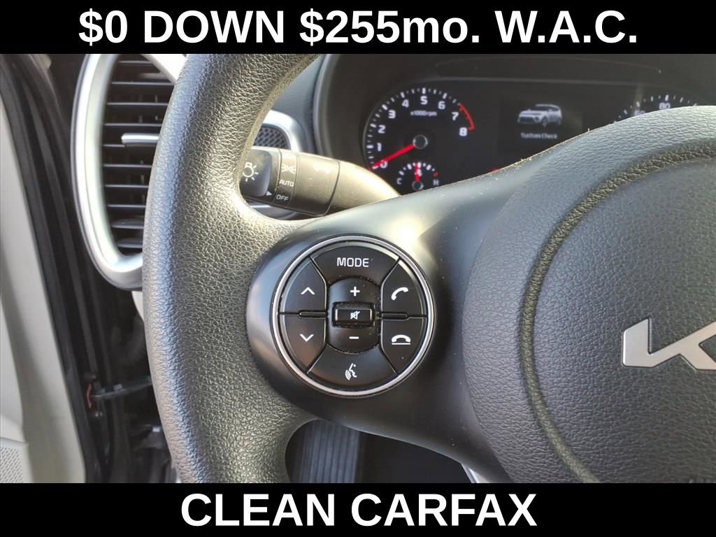 Used 2022 Kia Soul LX FWD image 19