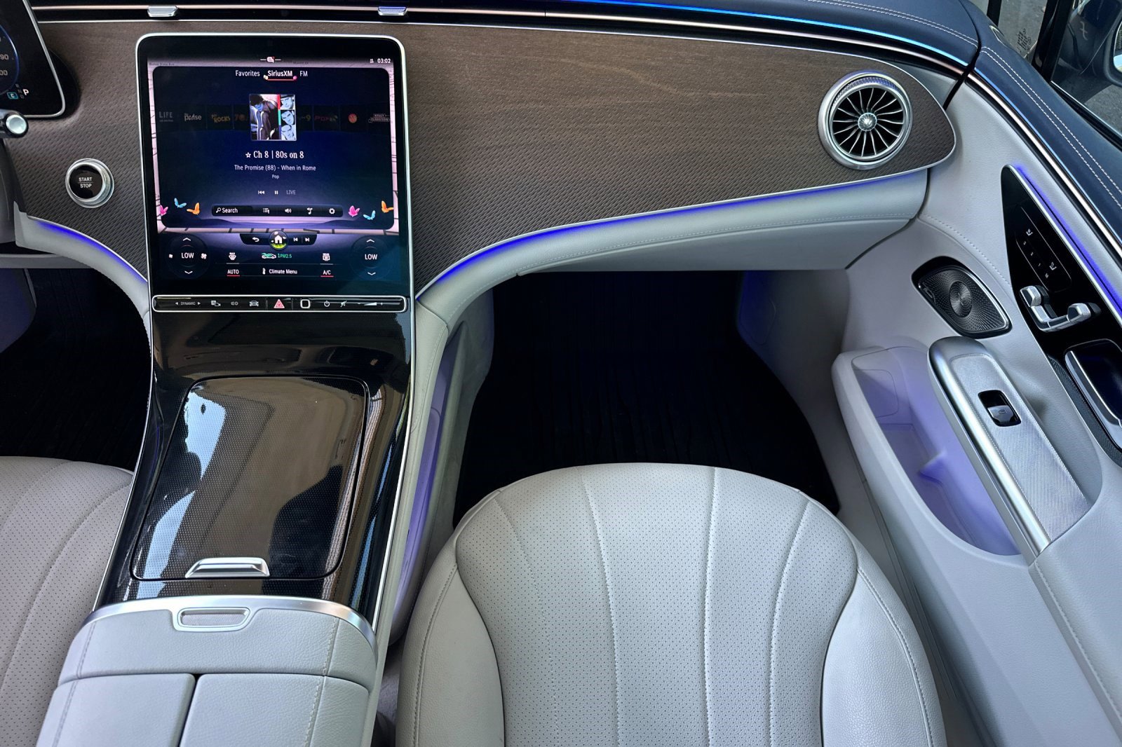 Used 2023 Mercedes-Benz EQE 350+ 4MATIC Sedan image 30