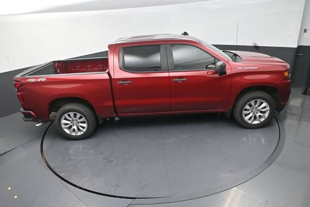 Used 2020 Chevrolet Silverado 1500 Custom w/ Custom Value Package AWD/4WD image 32