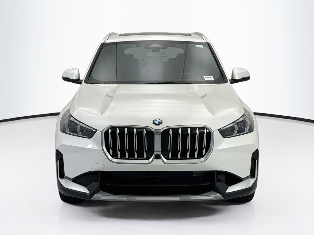 New 2026 BMW X1 xDrive28i w/ Technology Package AWD/4WD image 2