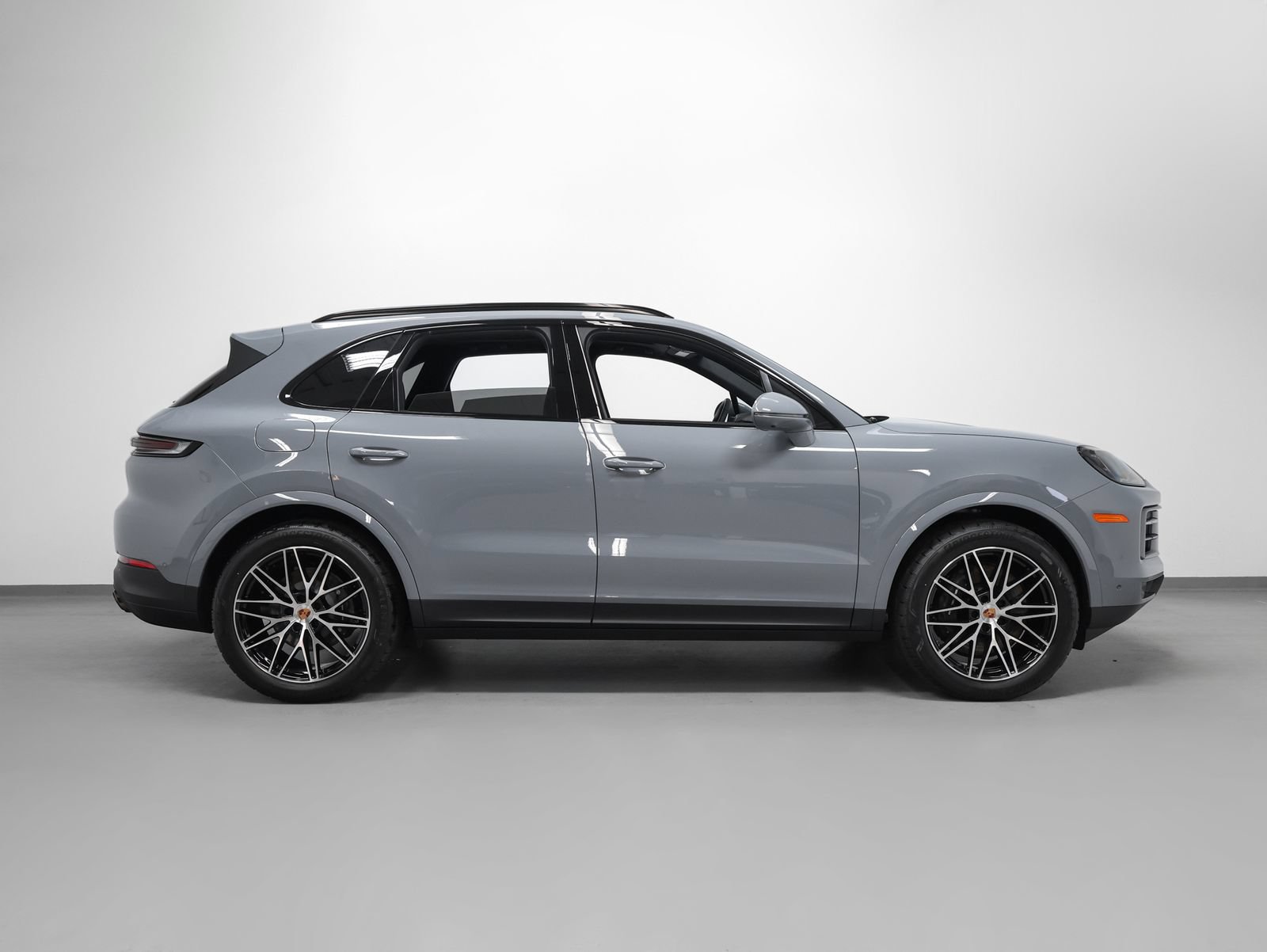 New 2026 Porsche Cayenne AWD/4WD image 13