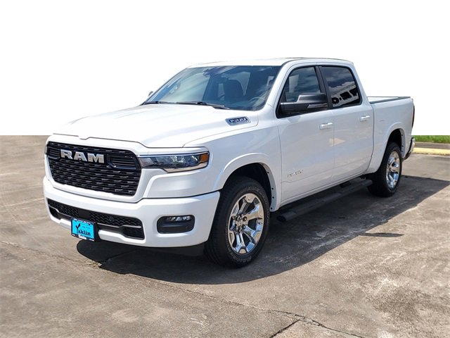 New 2026 RAM 1500 4x4 Crew Cab image 2