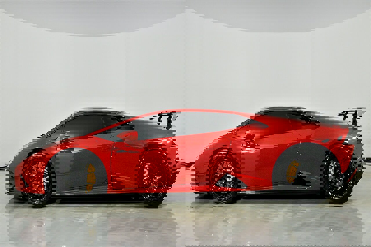 Used 2021 Lamborghini Huracan EVO image 9