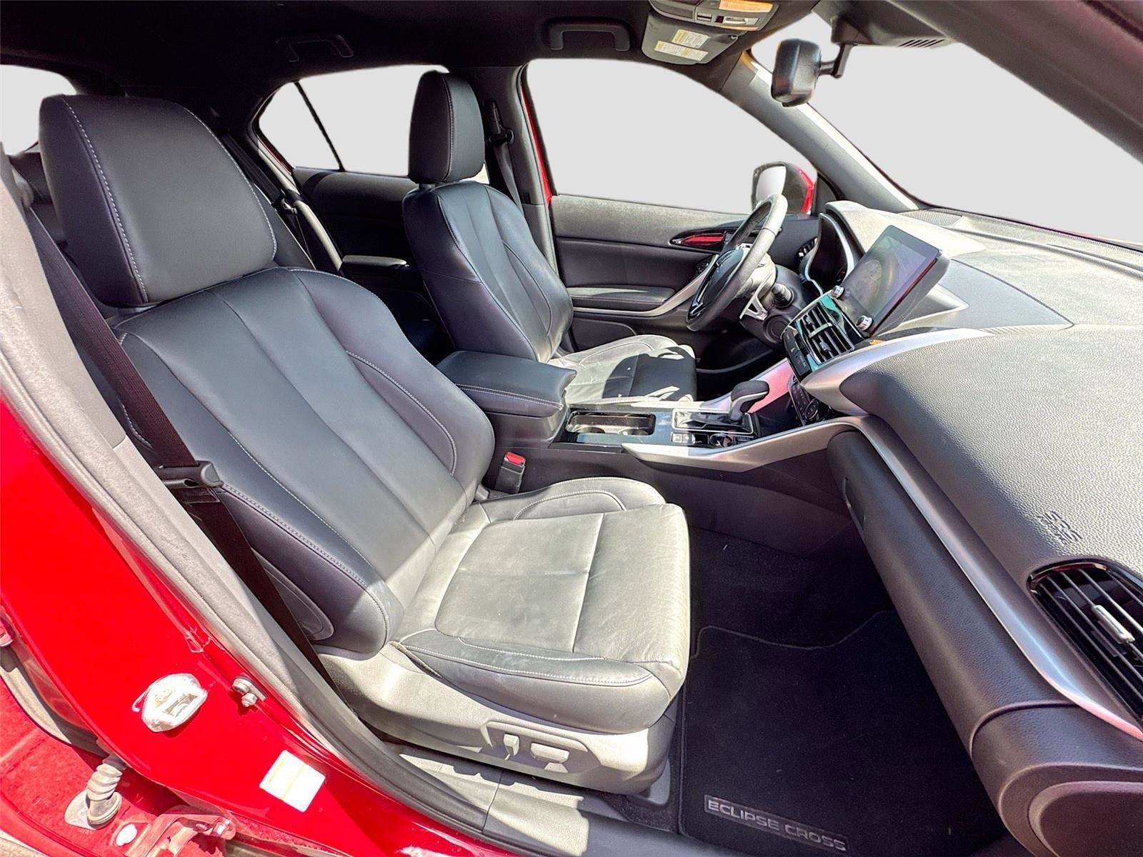 Used 2022 Mitsubishi Eclipse Cross SEL FWD image 15