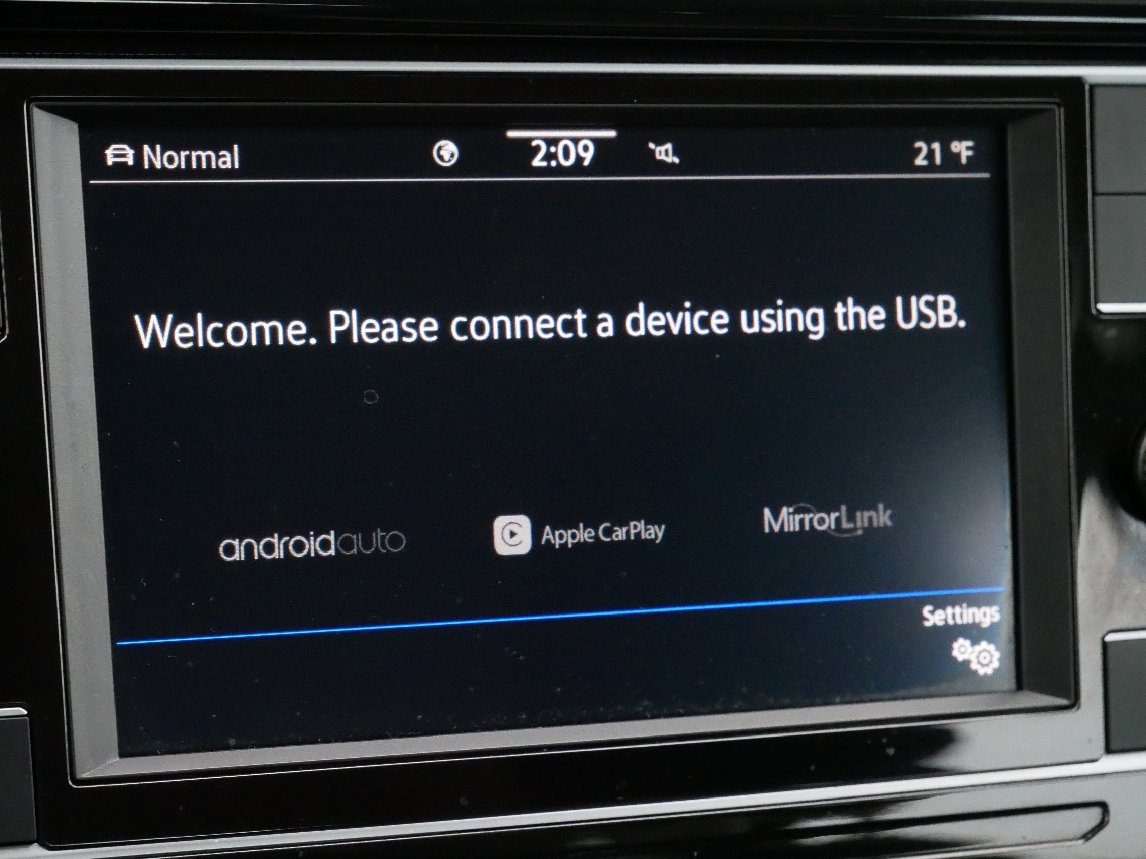 Certified 2023 Volkswagen Taos S w/ IQ Drive S Package image 31