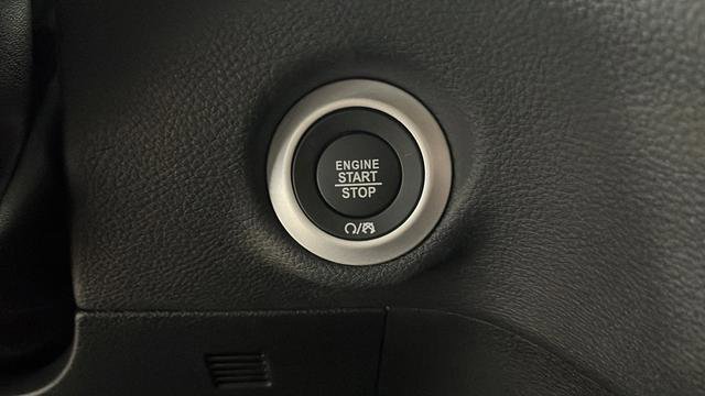 New 2026 Chrysler Pacifica Select image 21