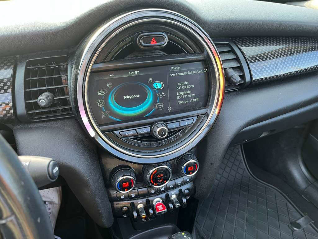 Used 2017 MINI Cooper S image 18
