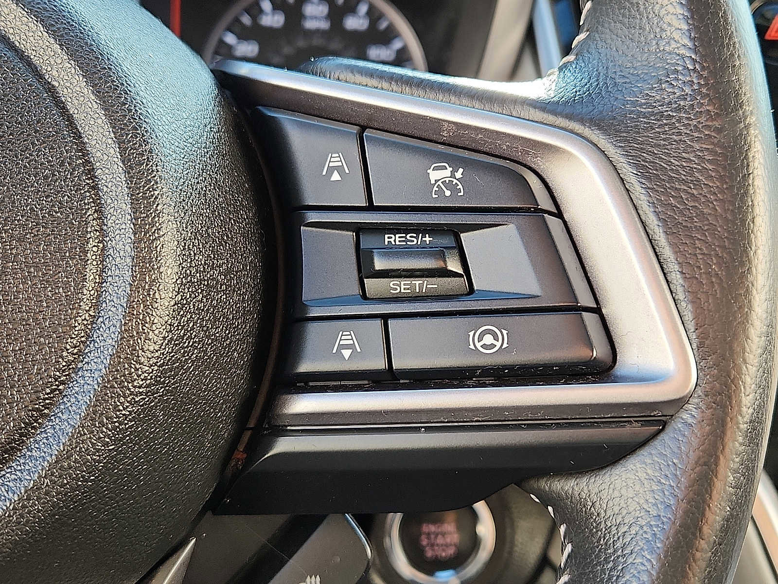 Used 2023 Subaru Outback Limited image 22