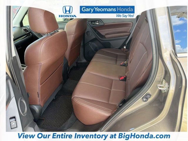Used 2018 Subaru Forester 2.5i Touring AWD/4WD image 12