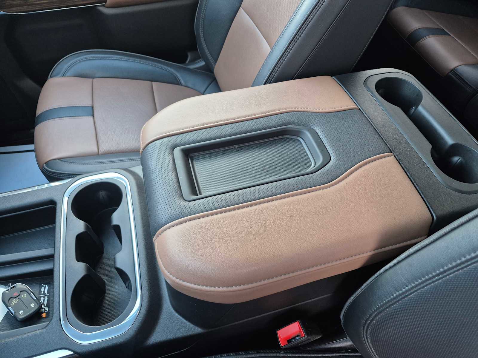 Used 2021 Chevrolet Silverado 2500 High Country w/ Technology Package image 20