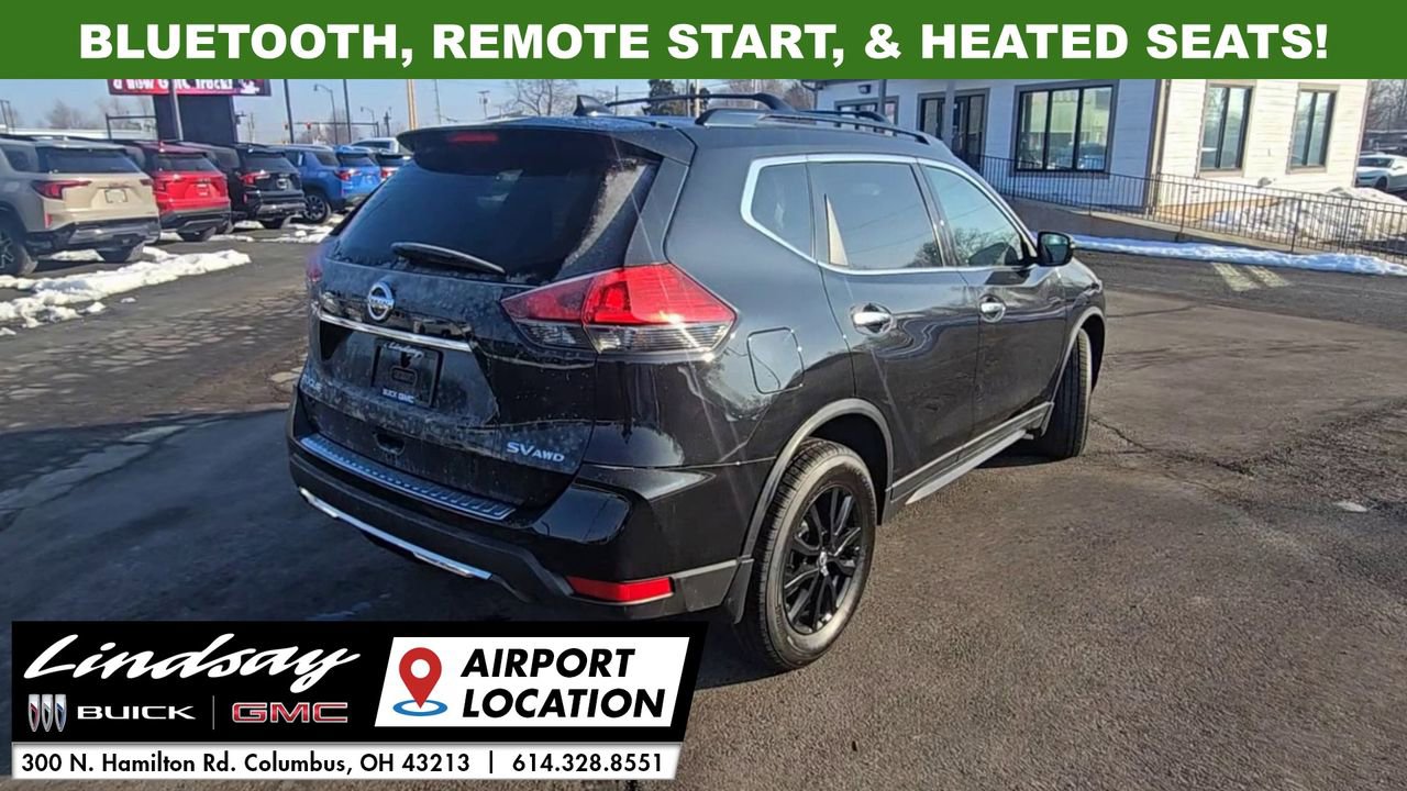 Used 2017 Nissan Rogue SV w/ Midnight Edition image 8