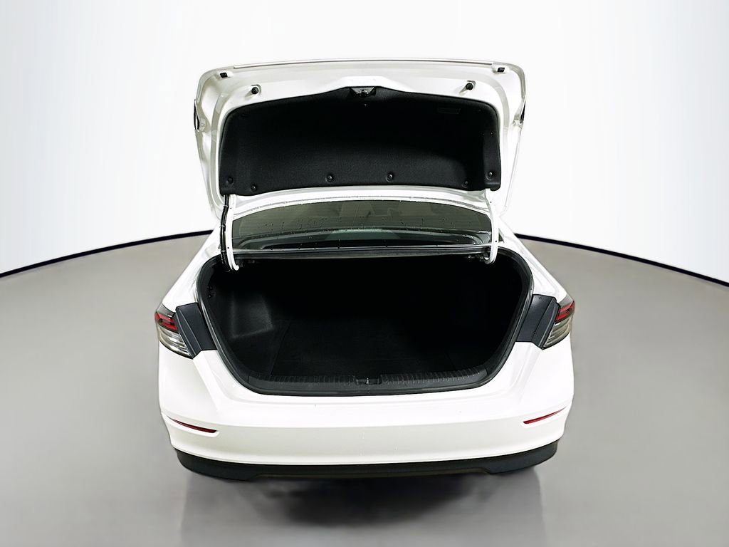 Used 2023 Honda Accord EX image 29