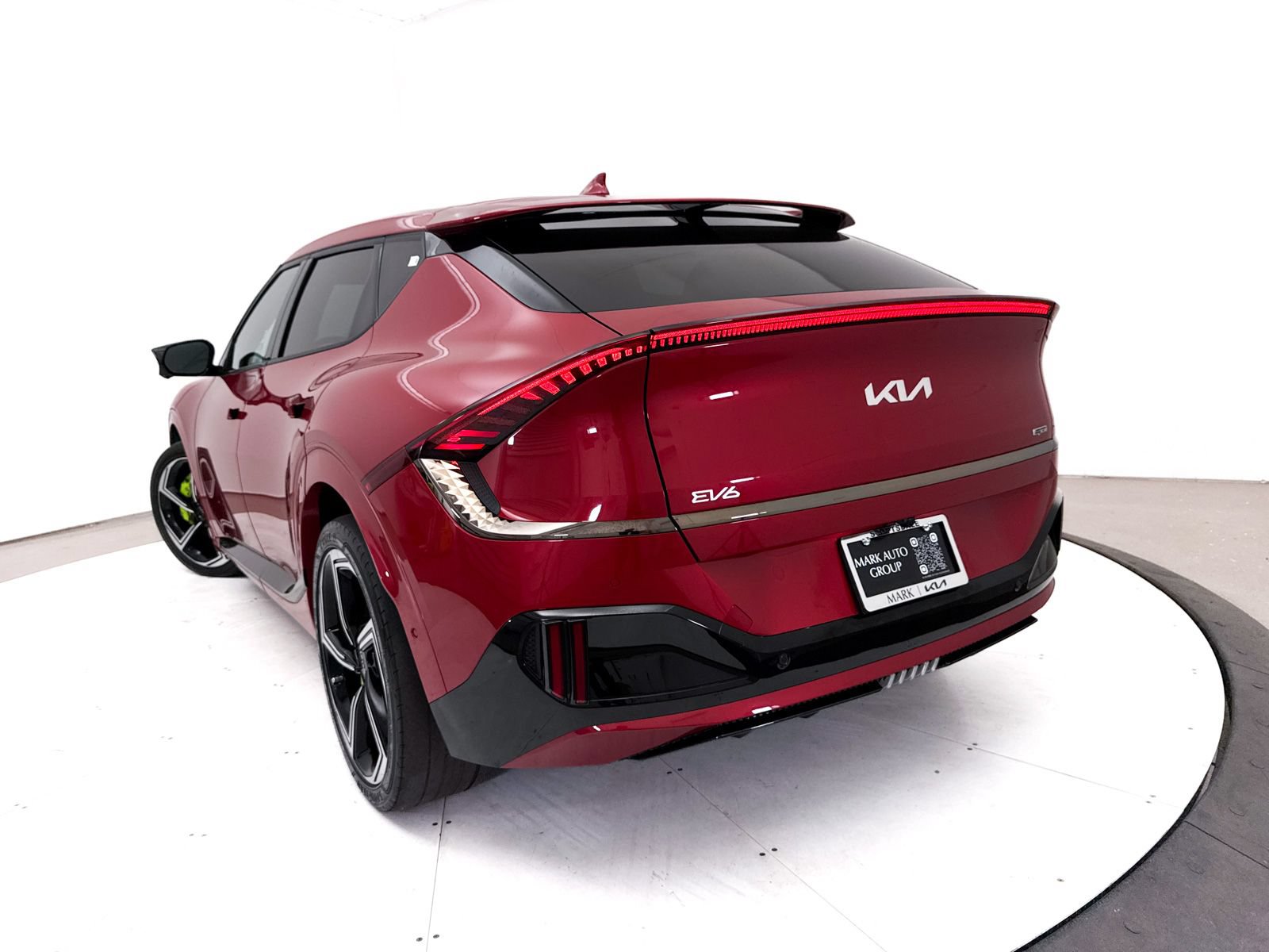 Certified 2023 Kia EV6 GT AWD/4WD image 10
