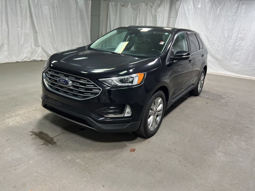 Used 2021 Ford Edge Titanium w/ Cargo Accessory Package FWD image 3