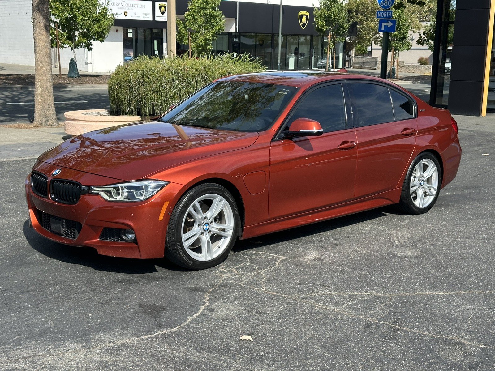 Used 2018 BMW 330e RWD image 3