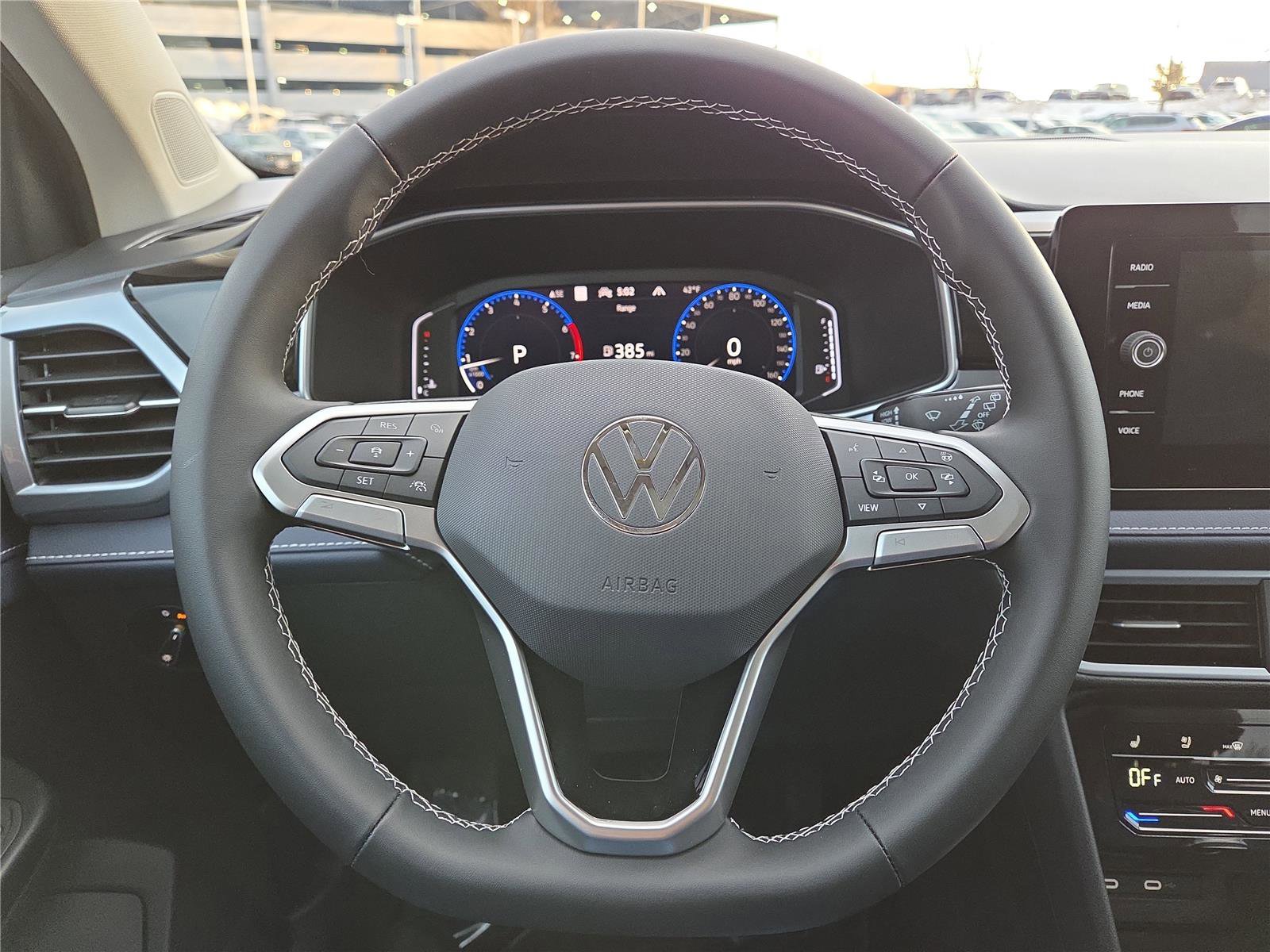 New 2026 Volkswagen Taos SEL image 15