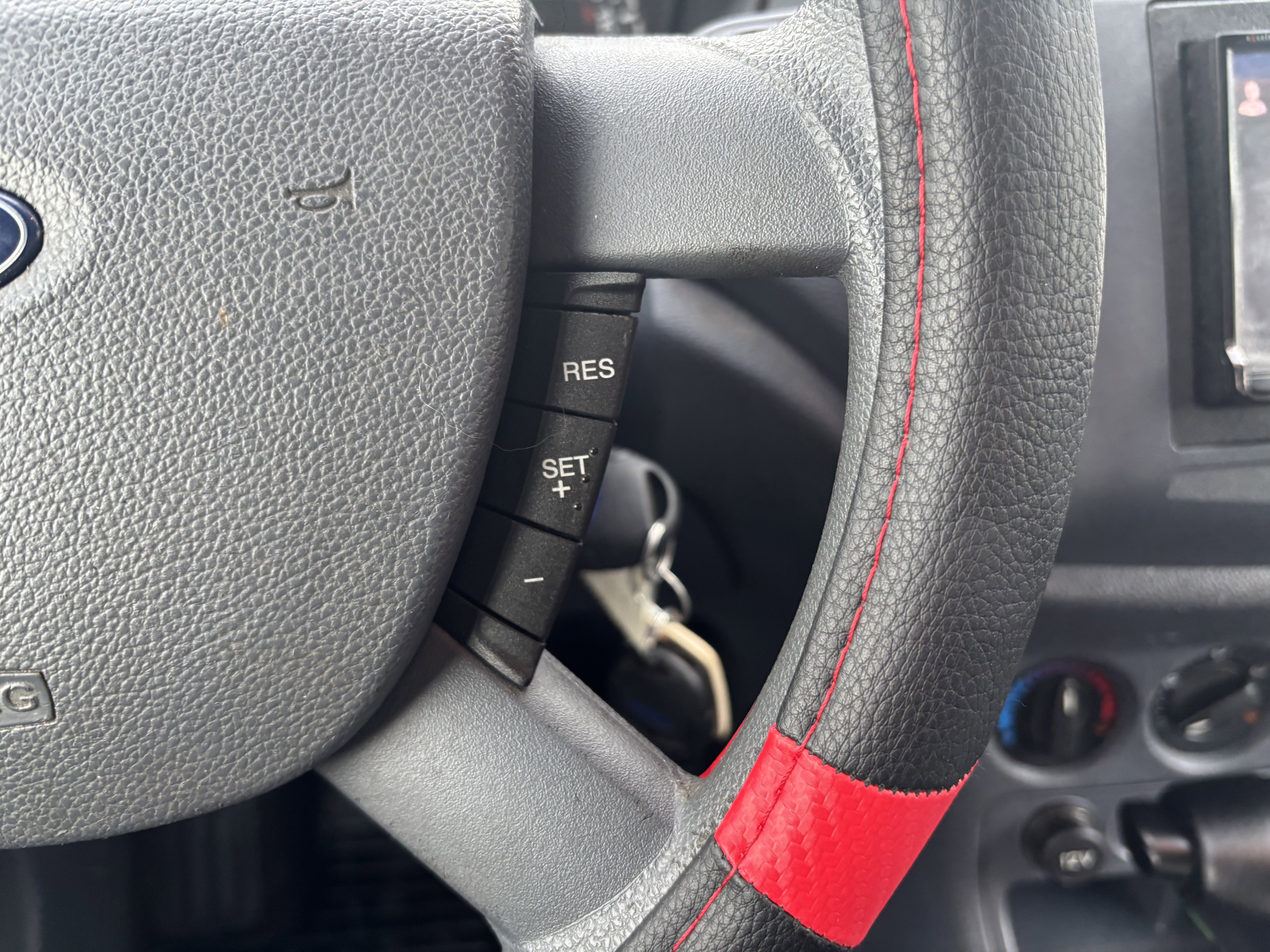 Used 2012 Ford Transit Connect XLT FWD image 15