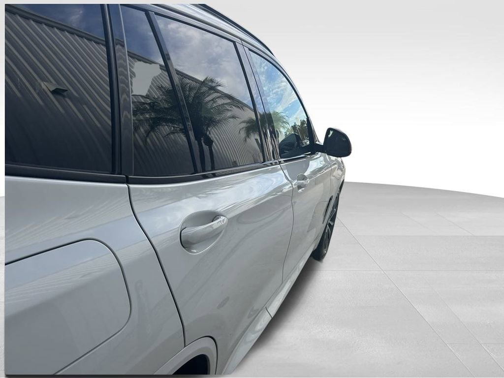 Used 2018 BMW X3 M40i image 34