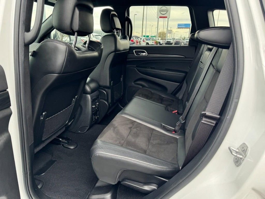 Used 2020 Jeep Grand Cherokee Altitude image 10