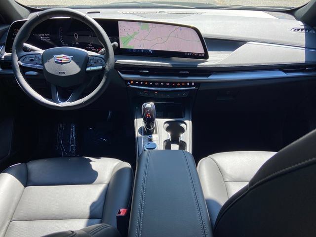 Used 2025 Cadillac XT4 Premium Luxury AWD/4WD image 13