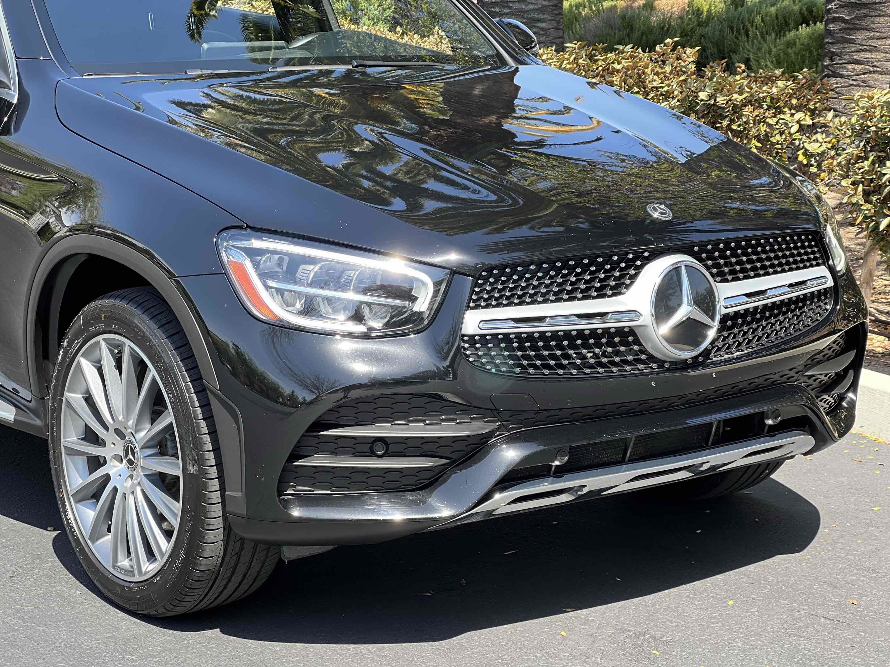 Used 2020 Mercedes-Benz GLC 300 4MATIC Coupe image 39