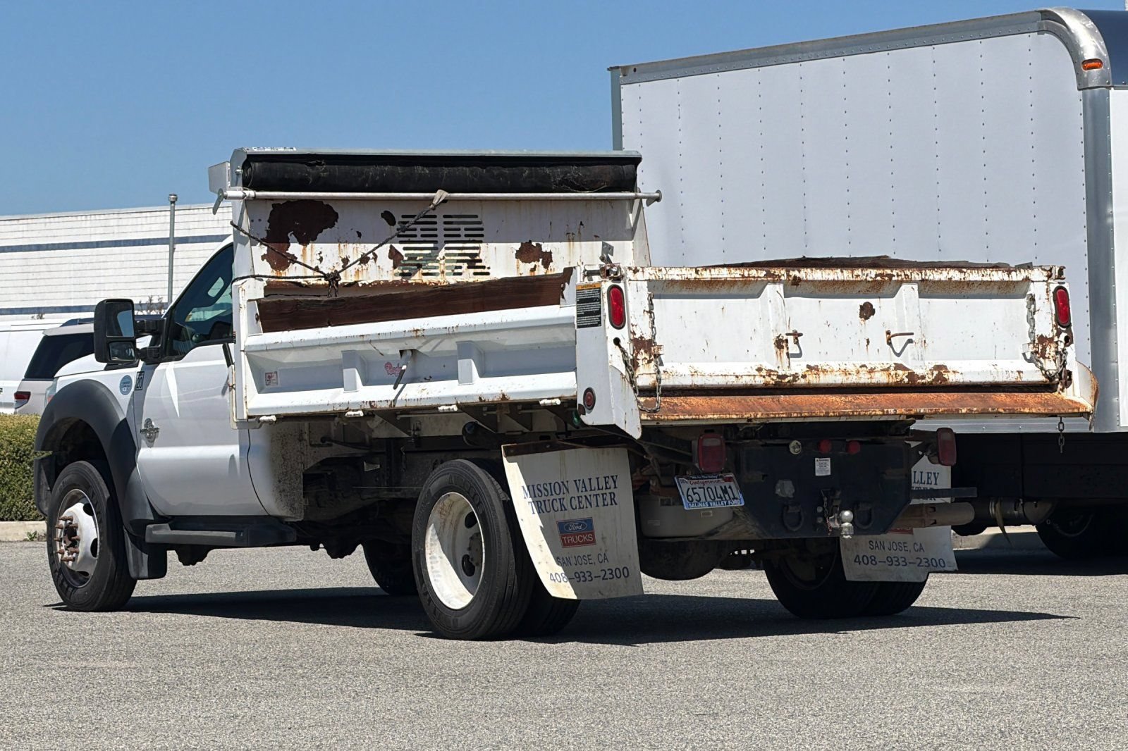 Used 2013 Ford F550 2WD Regular Cab Super Duty w/ Payload Upgrade Pkg image 8