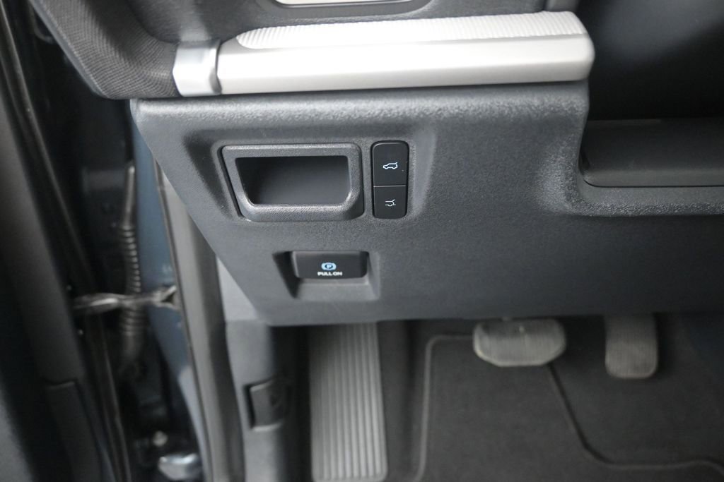 Used 2025 Ford Expedition Max Active RWD image 24