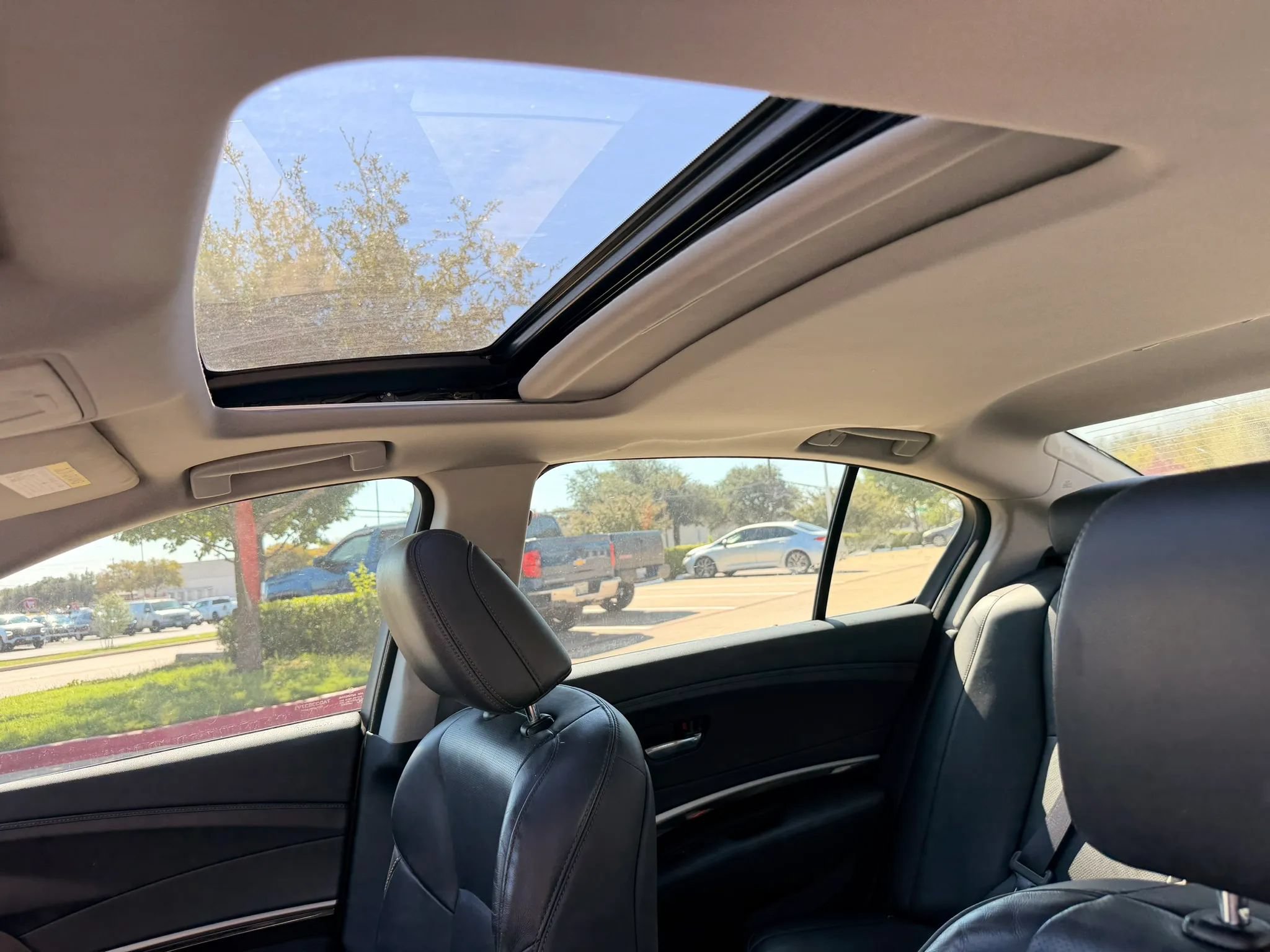 Used 2016 Acura RLX w/ Technology Package FWD image 12