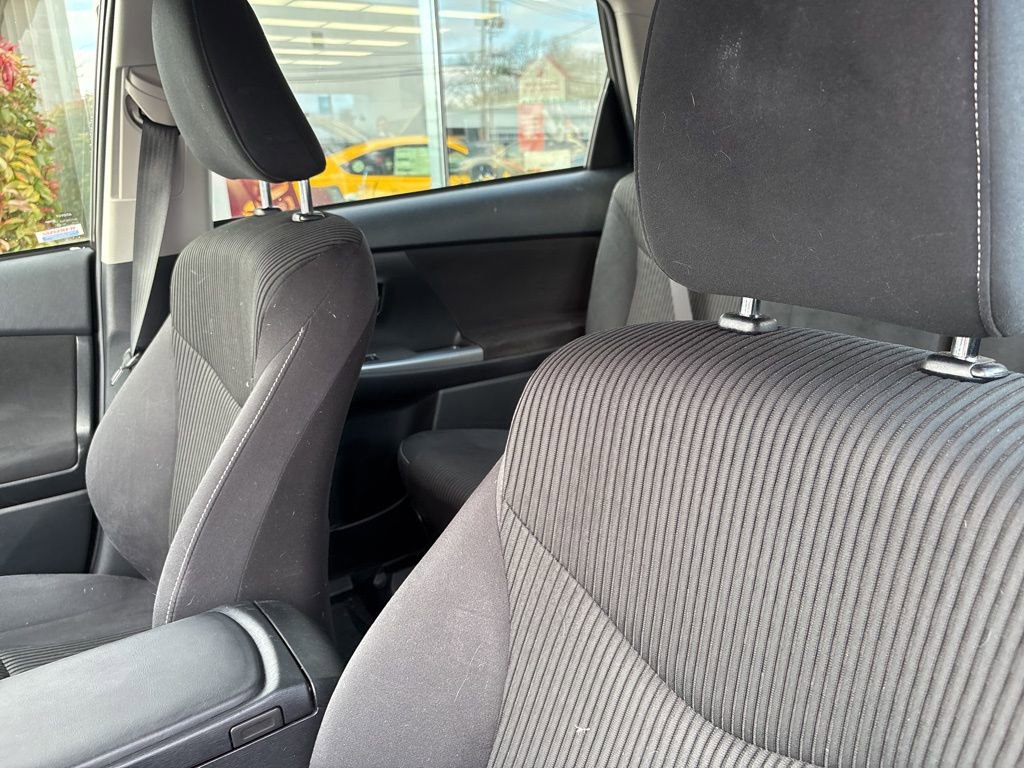 Used 2017 Toyota Prius V Two image 11