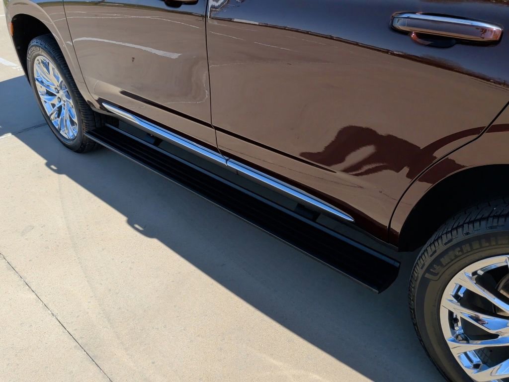 Used 2023 Cadillac Escalade Premium Luxury w/ LPO, Radiant Package image 51