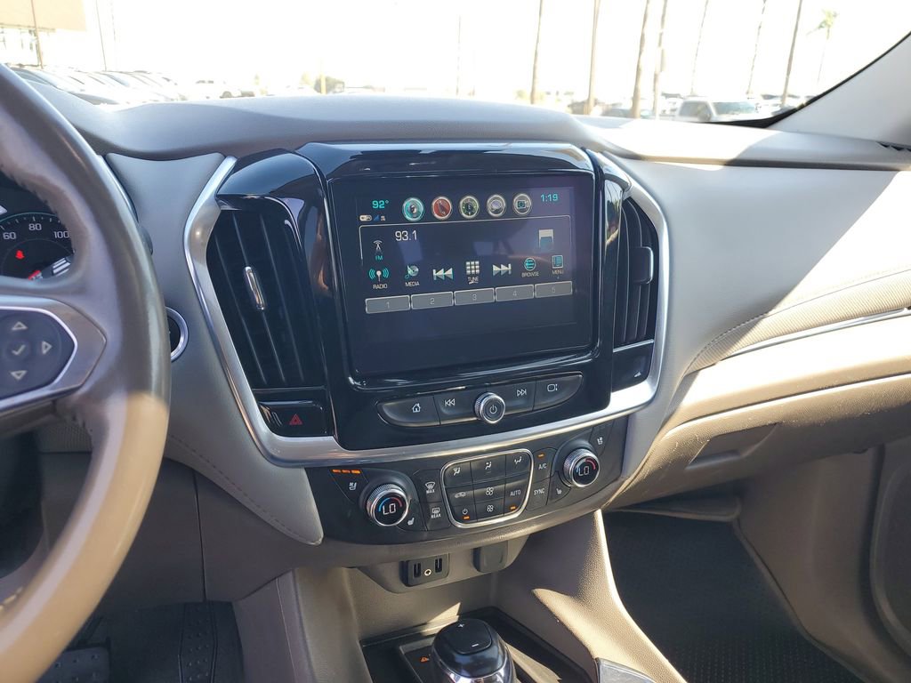 Used 2019 Chevrolet Traverse Premier w/ Driver Confidence II Package image 29