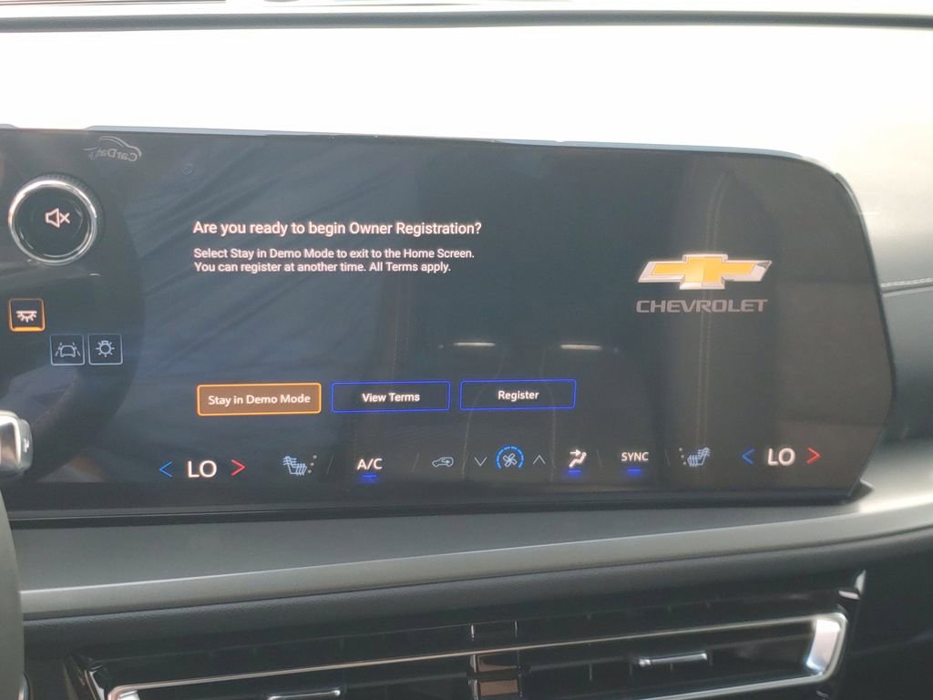 New 2026 Chevrolet Traverse LT w/ Driver Confidence Package image 24