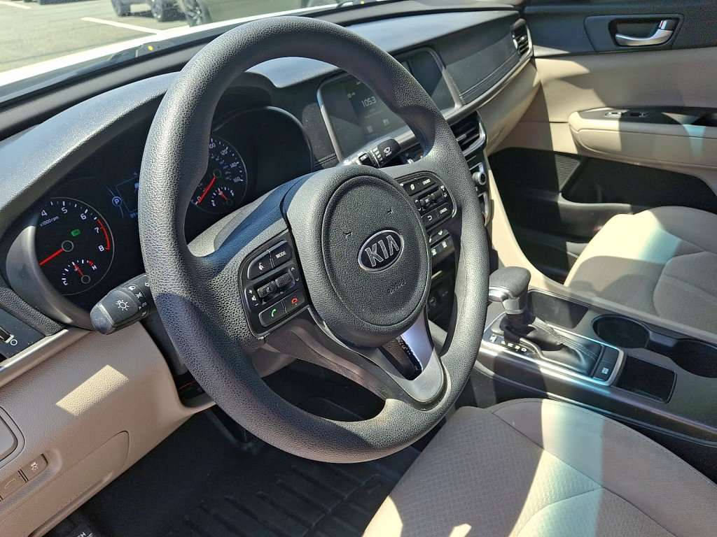 Used 2018 Kia Optima LX FWD image 29
