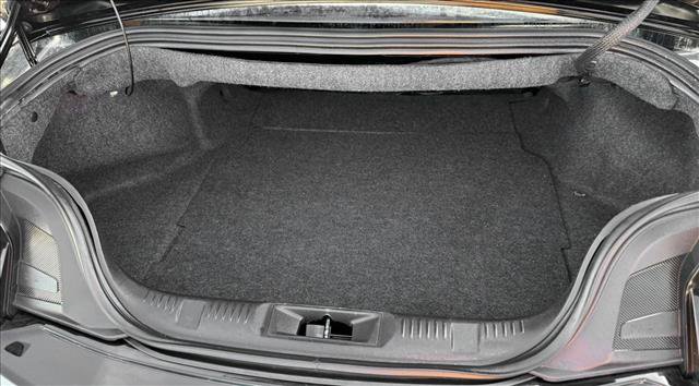 Used 2024 Ford Mustang Premium image 8