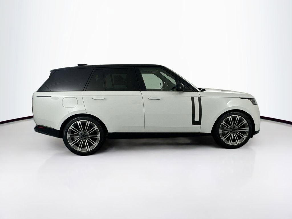 New 2026 Land Rover Range Rover SE AWD/4WD image 4