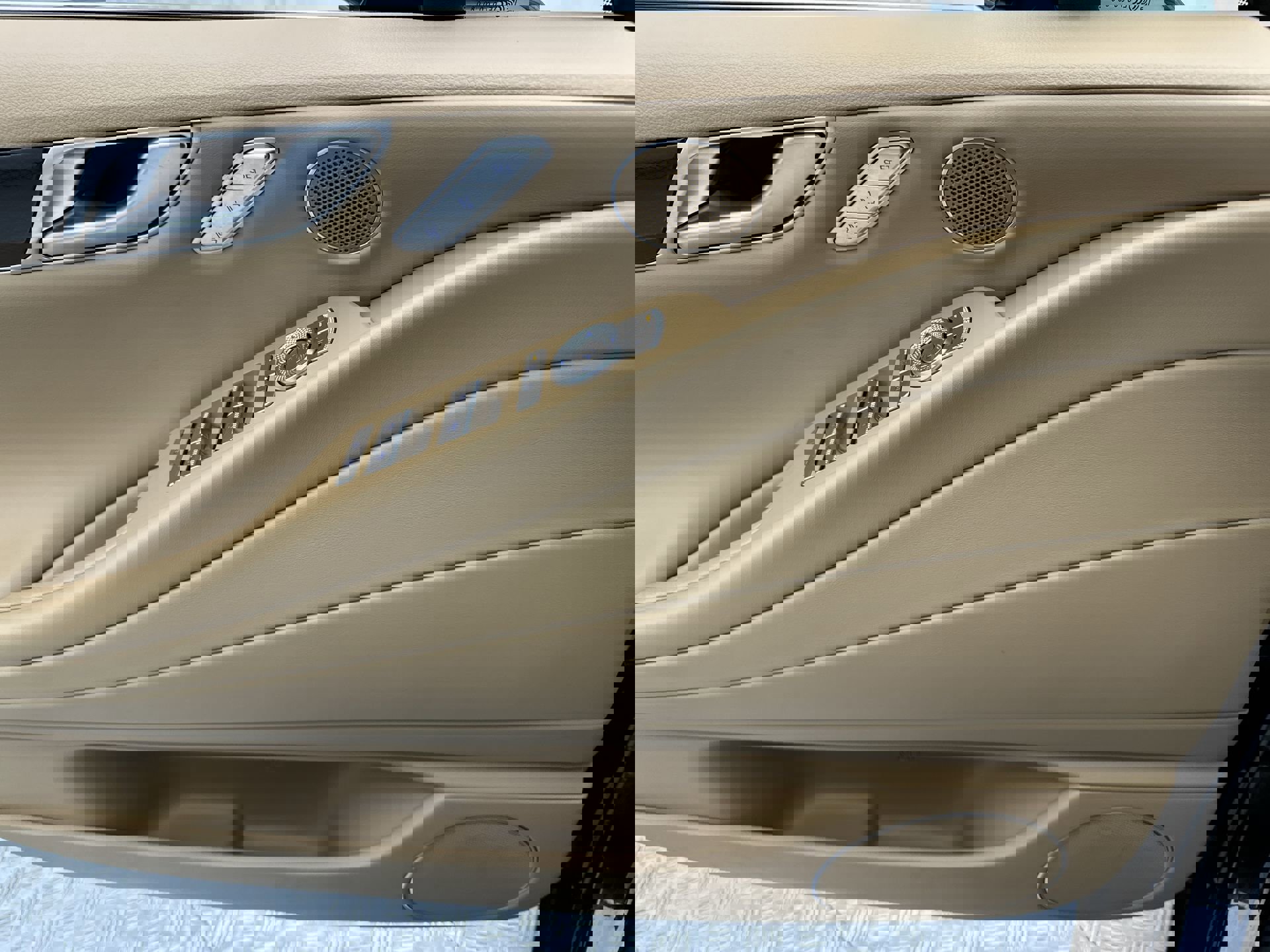 Certified 2025 Genesis G80 2.5T image 13