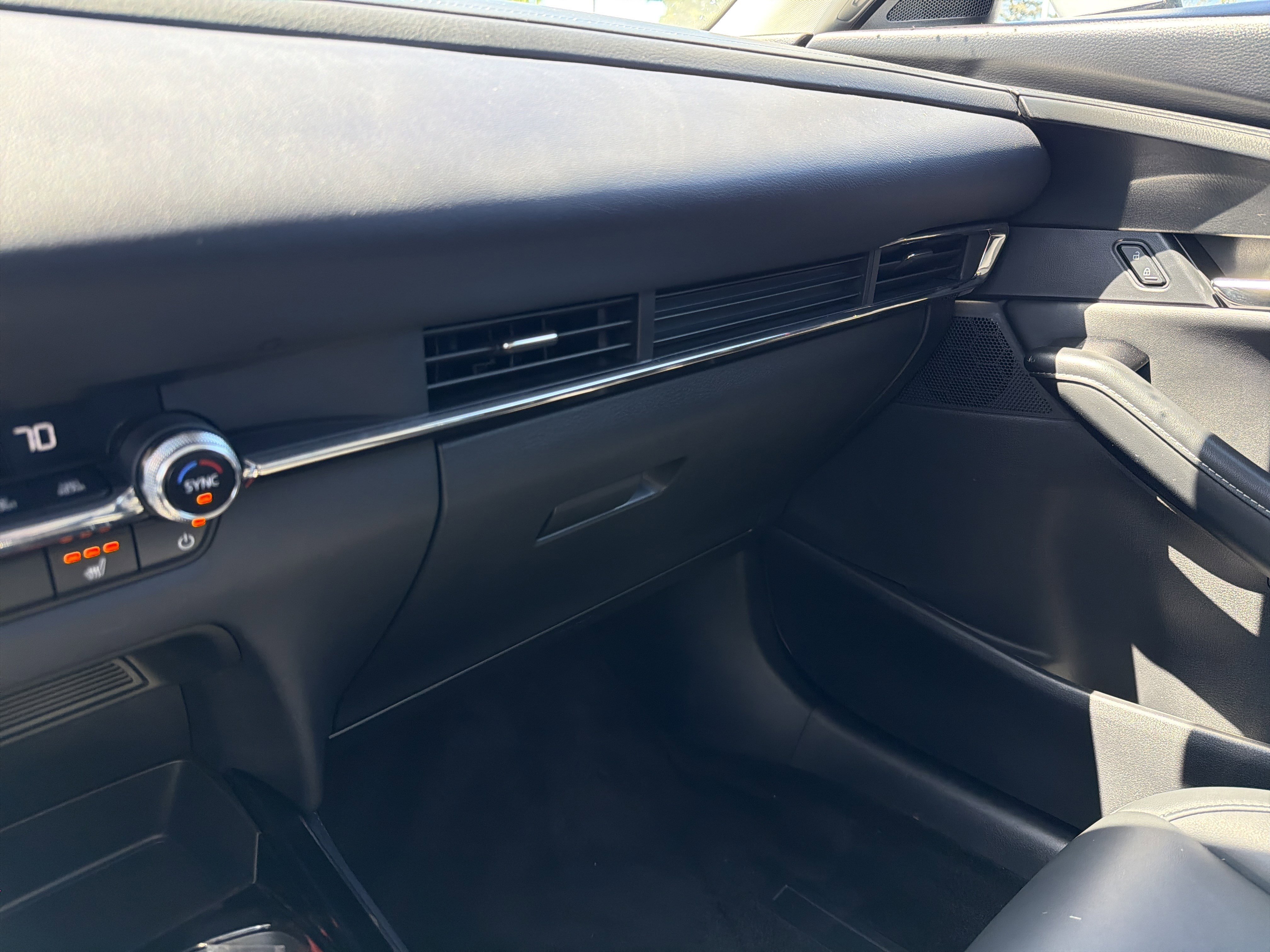 Certified 2024 MAZDA CX-30 AWD 2.5 S w/ Preferred Package image 38