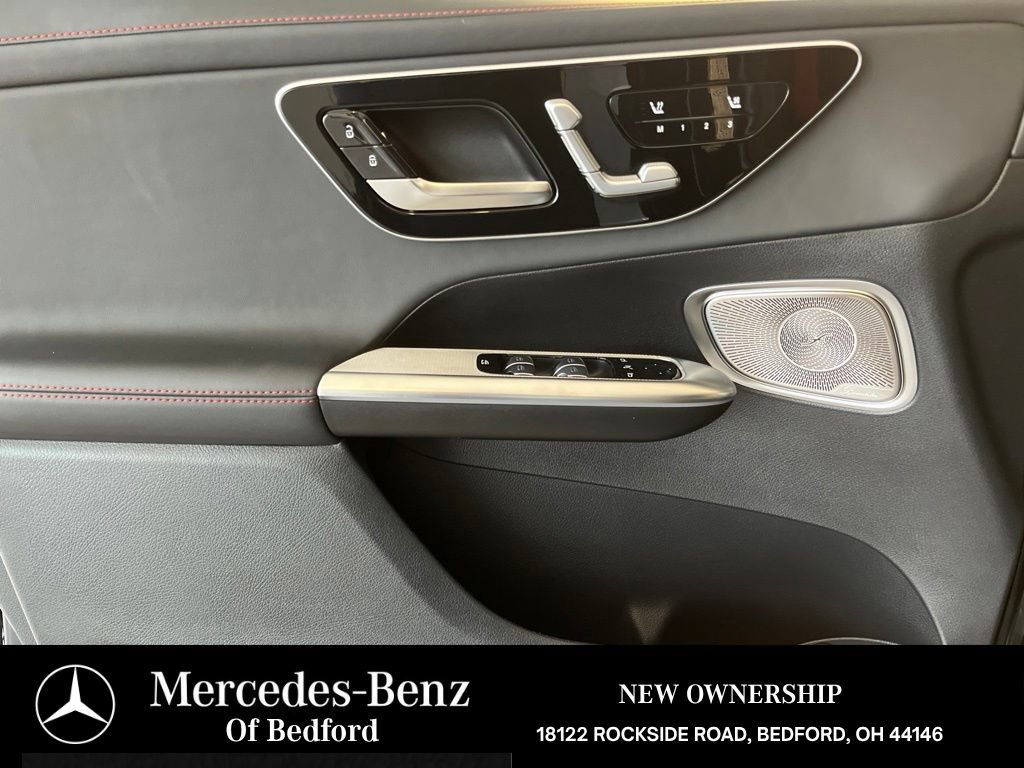 Used 2026 Mercedes-Benz GLC 43 AMG 4MATIC image 11