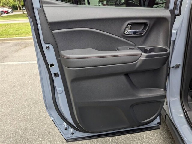 New 2026 Honda Ridgeline Black Edition image 37