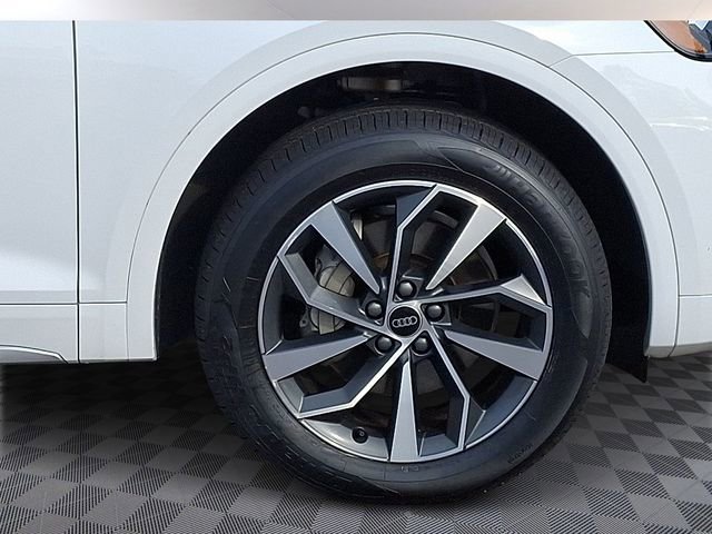 Used 2024 Audi Q5 2.0T Premium Plus image 9