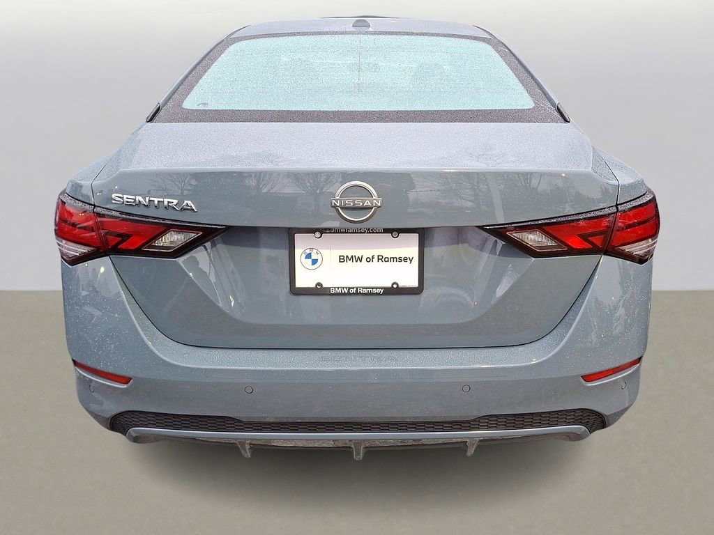 Used 2025 Nissan Sentra SV image 4