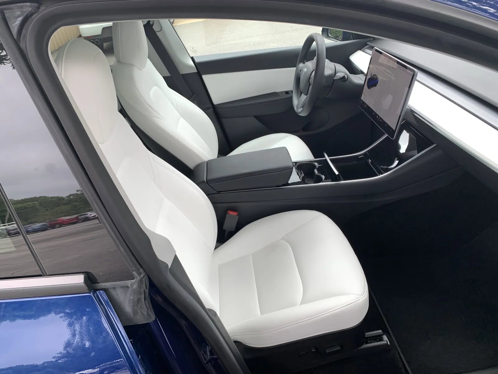 Used 2020 Tesla Model Y Long Range image 18