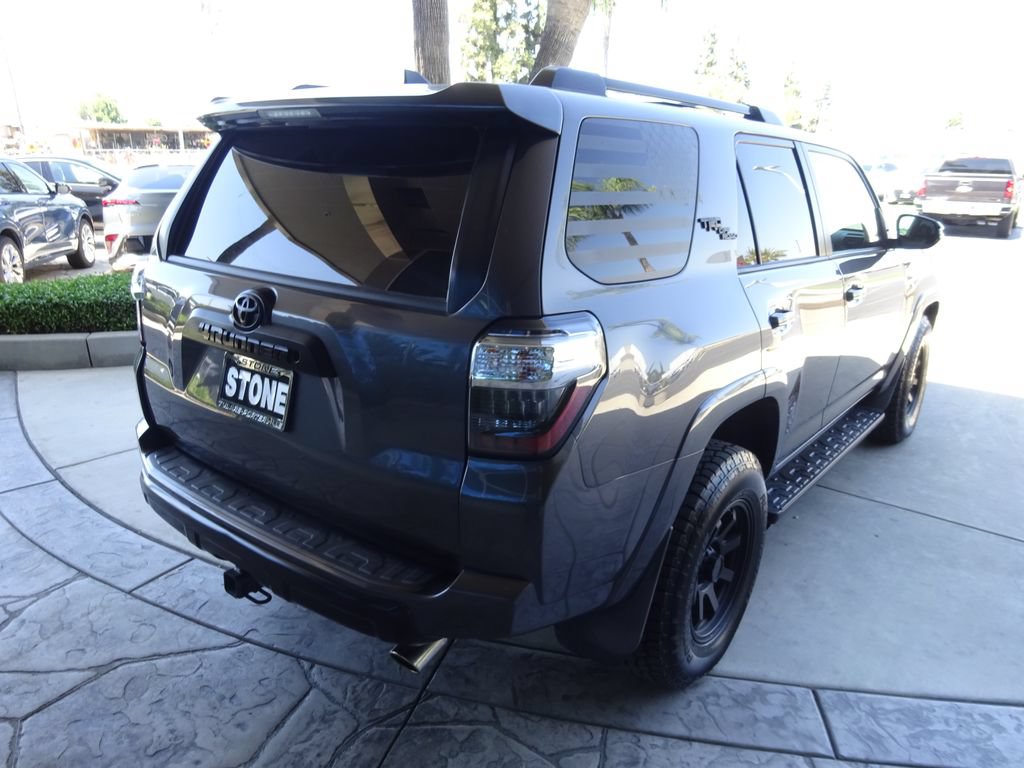 Used 2019 Toyota 4Runner TRD Off-Road Premium AWD/4WD image 8