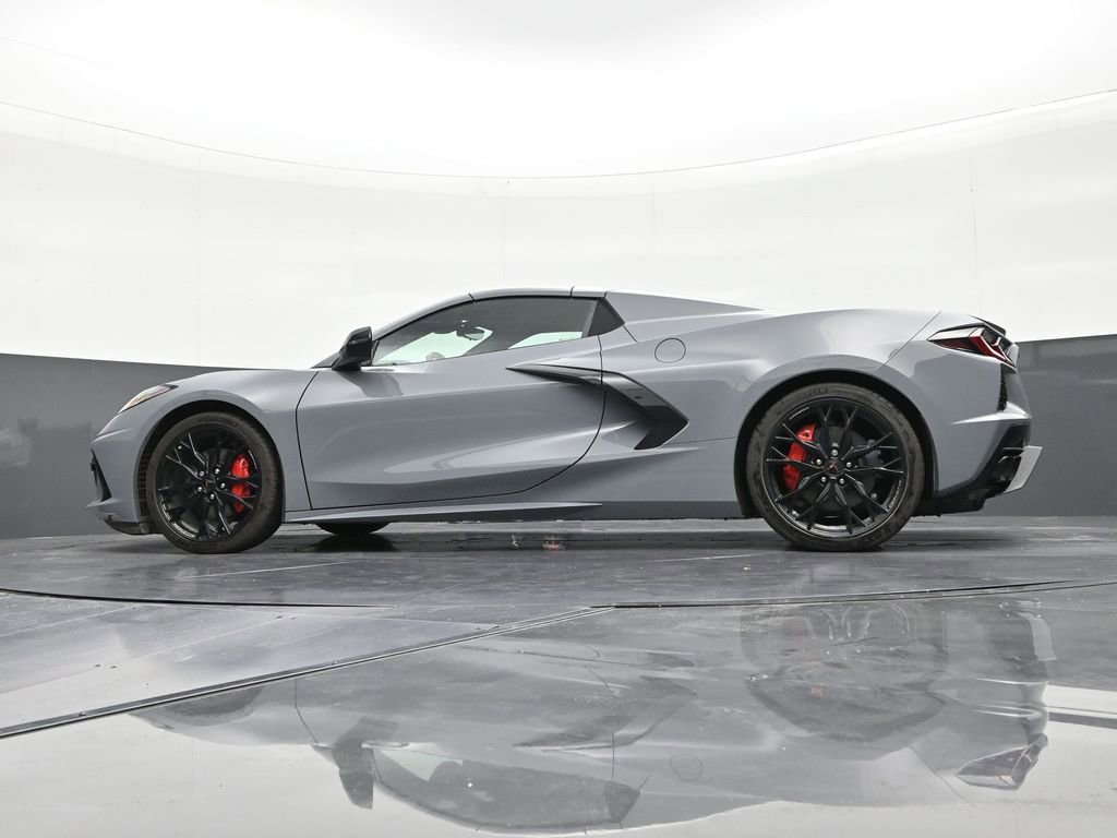 Used 2024 Chevrolet Corvette Stingray Convertible w/ 1LT RWD image 21