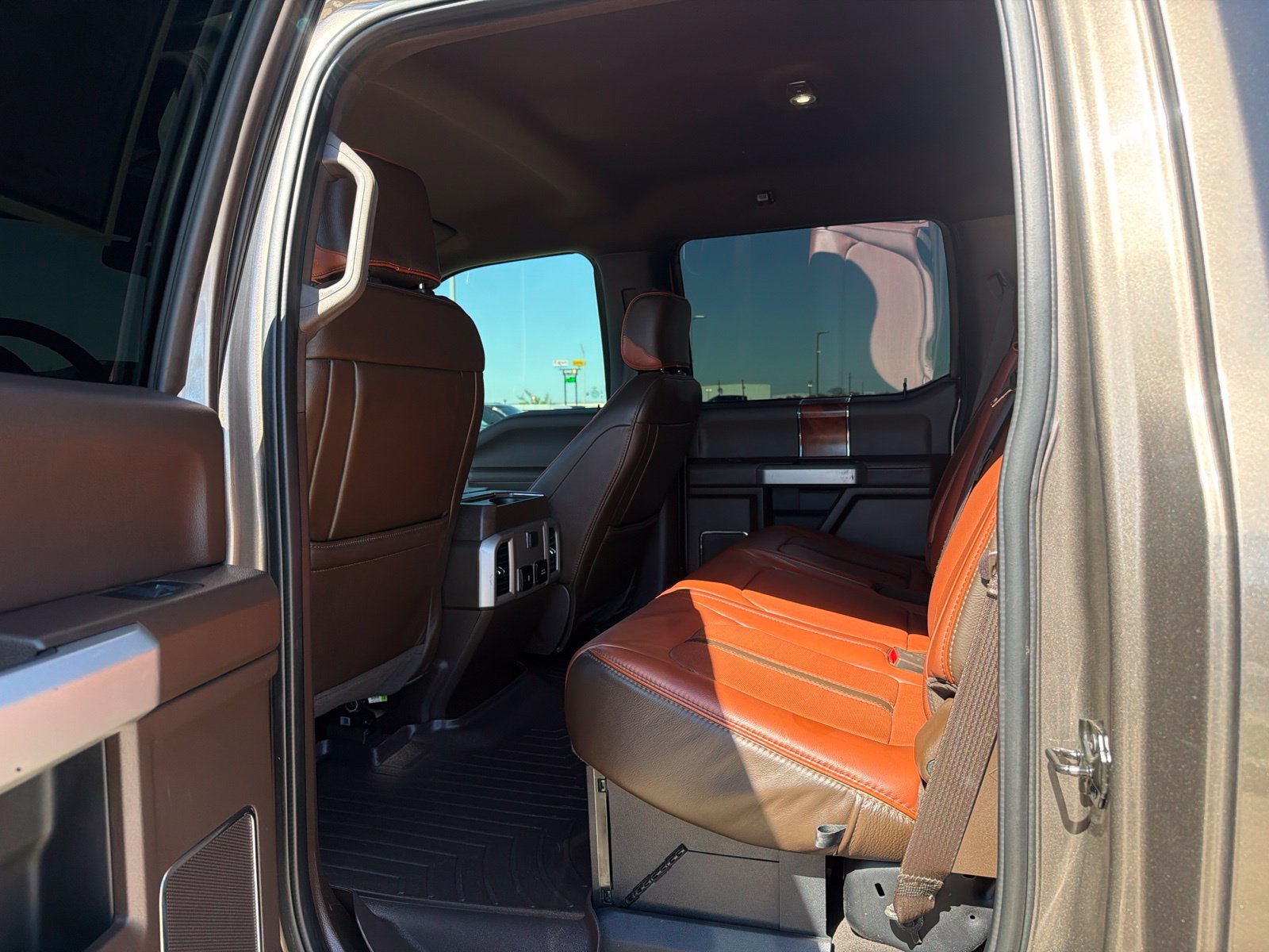 Used 2022 Ford F350 King Ranch w/ Chrome Package AWD/4WD image 20