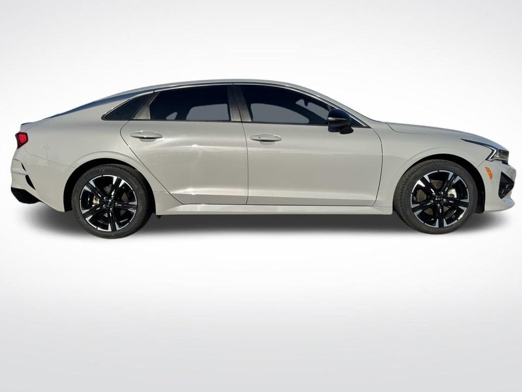 Used 2022 Kia K5 GT-Line image 2